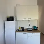 Slanraj דירה Jadrtovac