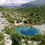 Slanraj דירה Jadrtovac